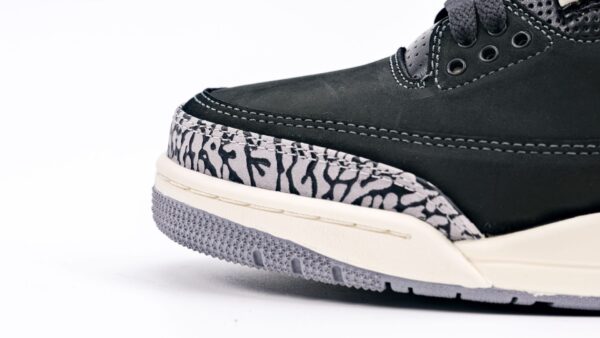 Air Jordan 3 Retro Off Noir Replica1