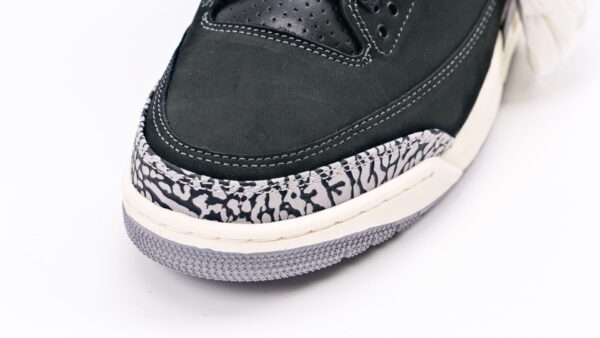 Air Jordan 3 Retro Off Noir Replica2