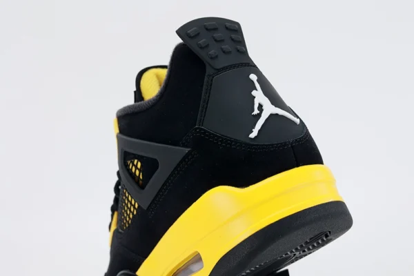 Air jordan 4 retro thunder reps 8