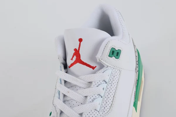 Wmns Air Jordan 3 Retro Lucky Green Replica6