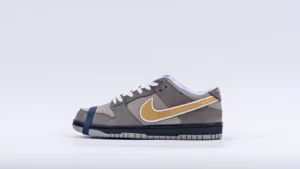 CONCEPTS x NK SB Dunk Low Grey Lobster