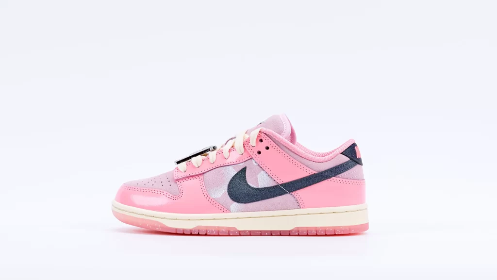 Dunk Low LX 'Barbie' REPS Sneakers