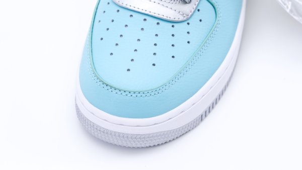 Tiffany Co. x Air Force 1 Blue 4