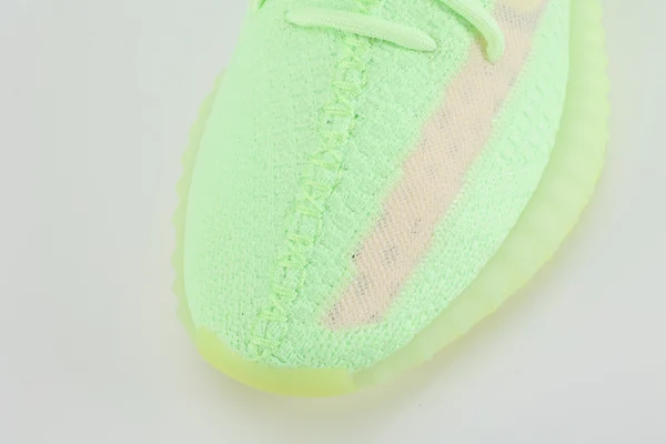 Yeezy Boost 350 V2 GID Glow Replica1