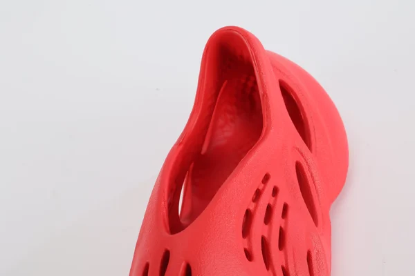 Yeezy Foam Runner Vermilion Replica7