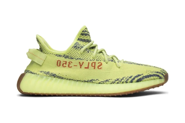 The Yeezy Reps Boost 350 V2 'Semi Frozen Yellow', 1:1 top quality reps shoes. Material and shoe type are 100% accurate.