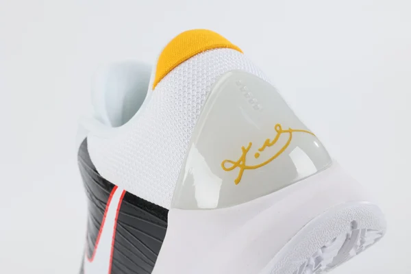 Zoom Kobe 5 Protro Alternate Bruce Lee Replica3