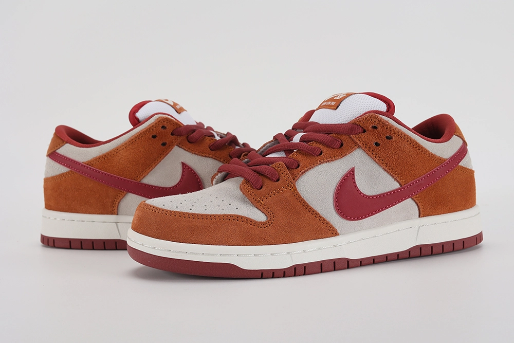 Dunk Low Pro SB 'Dark Russet' REPS Dunk Shoes