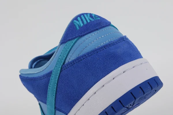 dunk low pro sb fruity pack blue raspberry replica 7