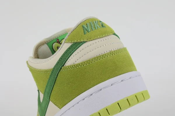 dunk low pro sb fruity pack green apple replica 7