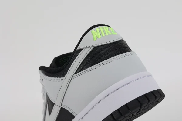 dunk low reverse panda neon replica 7