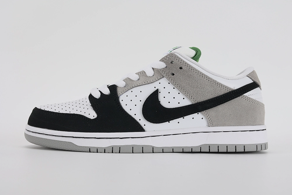 Dunk Low SB 'Chlorophyll' REPS Sneaker