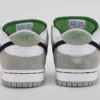 dunk low sb chlorophyll replica 8