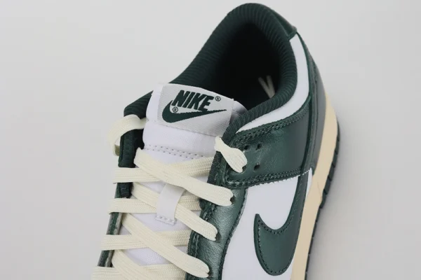 dunk low vintage green replica 6