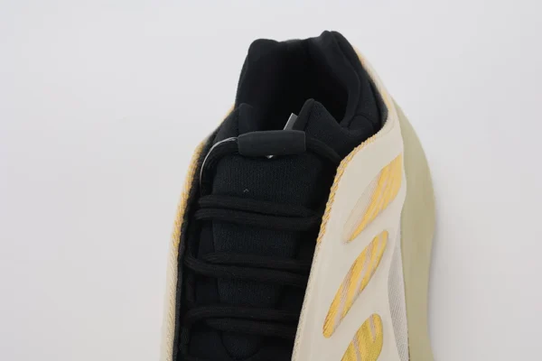 yeezy 700 v3 safflower replica 7