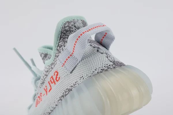 yeezy boost 350 v2 blue tint replica 15