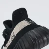 yeezy boost 350 v2 oreo replica 5