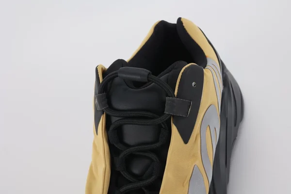 yeezy boost 700 mnvn honey flux replica 7