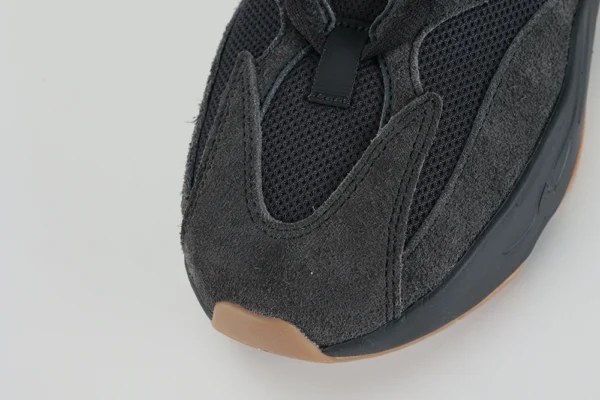 yeezy boost 700 utility black replica 13