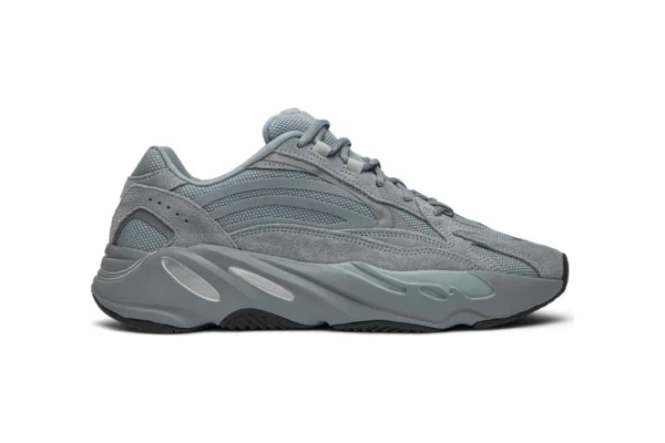 The Rep Yeezy Boost 700 V2 'Hospital Blue', 100% design accuracy replica shoes. Double protection box Returns are accepted within 14 days.