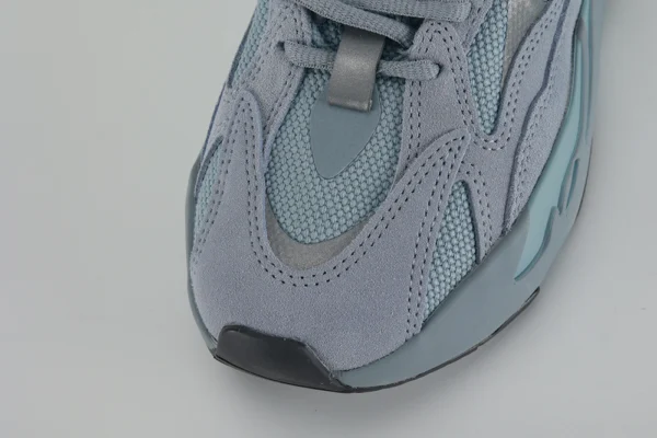 yeezy boost 700 v2 hospital blue replica 4webp338